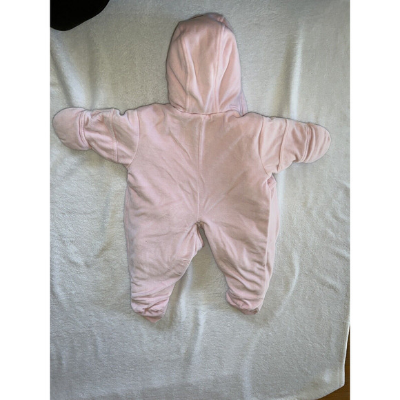 Carter’s Pink with Bunny Zip Snowsuit Bunting Sz 6-9 Months Snap Mittens Booties - Picture 3 of 11